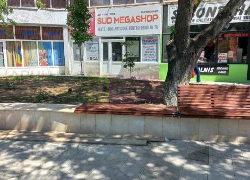 Vanzare spatiu langa parcul central in Alexandria / Teleorman